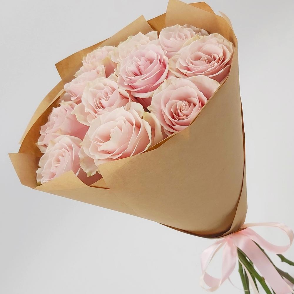 Букет из 11 розовых роз – нежность в каждом лепестке Адыгейск Республика Адыгея