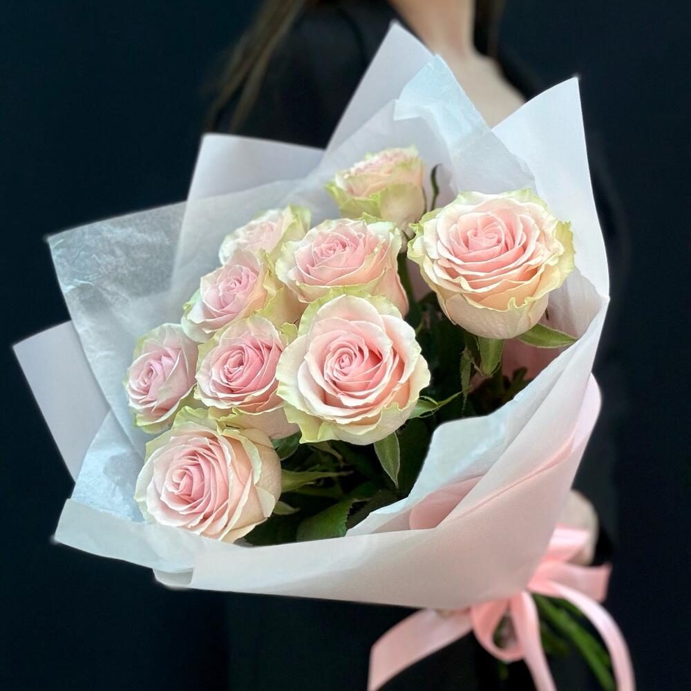 Букет из 9 розовых роз – нежность в каждом лепестке Адыгейск Республика Адыгея