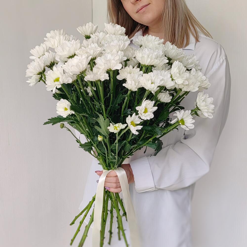 Букет «Ромашка» — свежесть белых хризантем в деревенском стиле Адыгейск Республика Адыгея