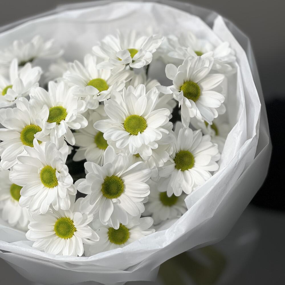 Букет «Ромашковый» – нежные белые хризантемы в деревенском стиле Адыгейск Республика Адыгея