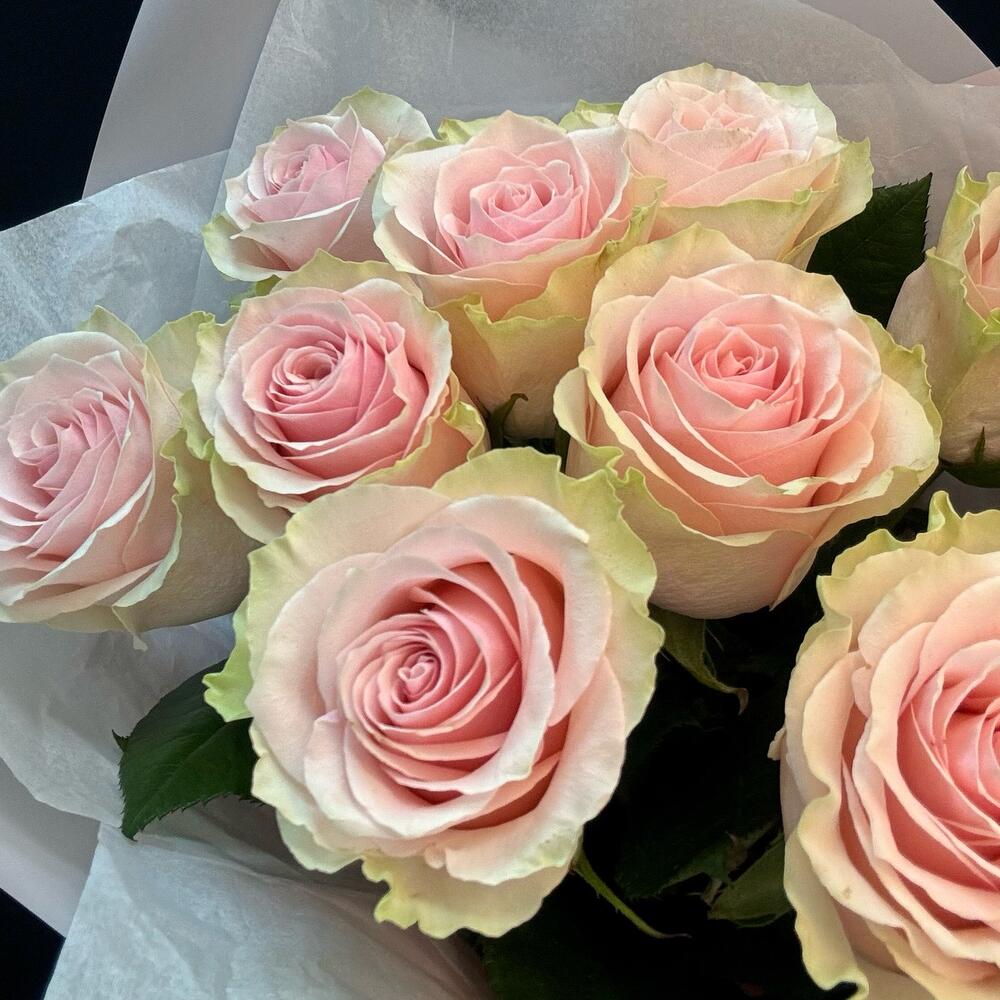 Букет из 9 розовых роз – нежность в каждом лепестке Адыгейск Республика Адыгея