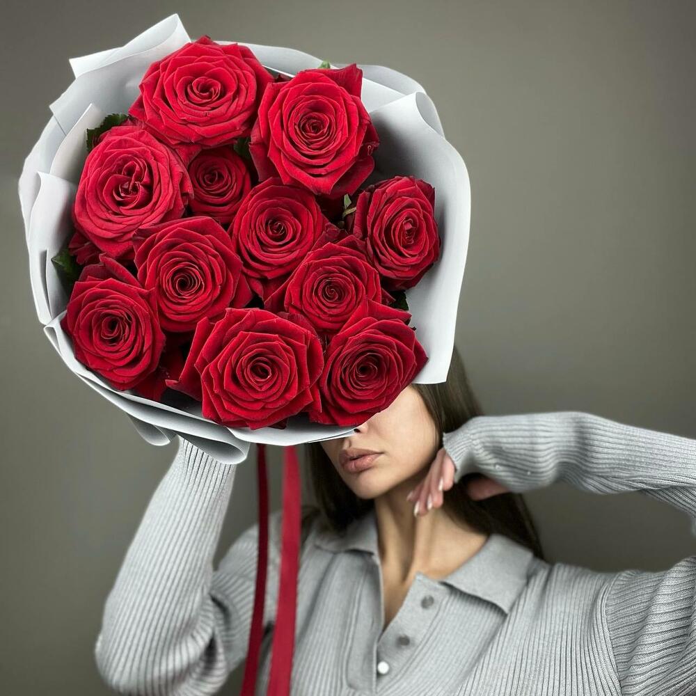 Букет «Красный бархат» – роскошь эквадорских роз Адыгейск Республика Адыгея