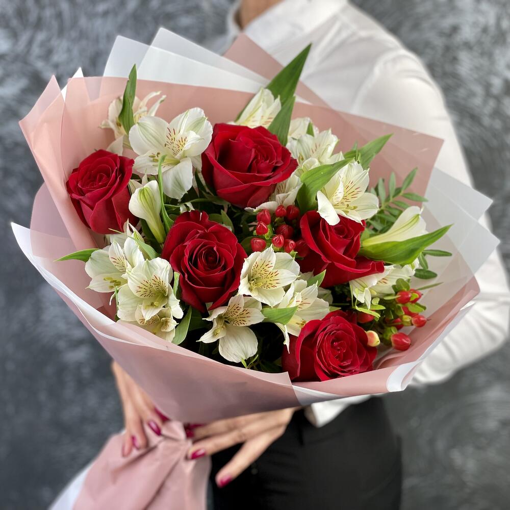 Букет «Нуар» – контраст страсти и нежности Адыгейск Республика Адыгея