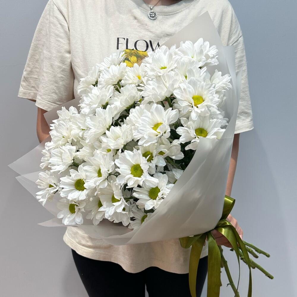 Букет «Летнее настроение» – свежесть белых хризантем Адыгейск Республика Адыгея