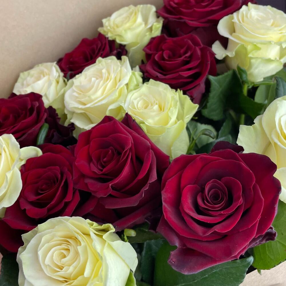 Букет «Инь-Ян» – гармония страсти и чистоты Адыгейск Республика Адыгея